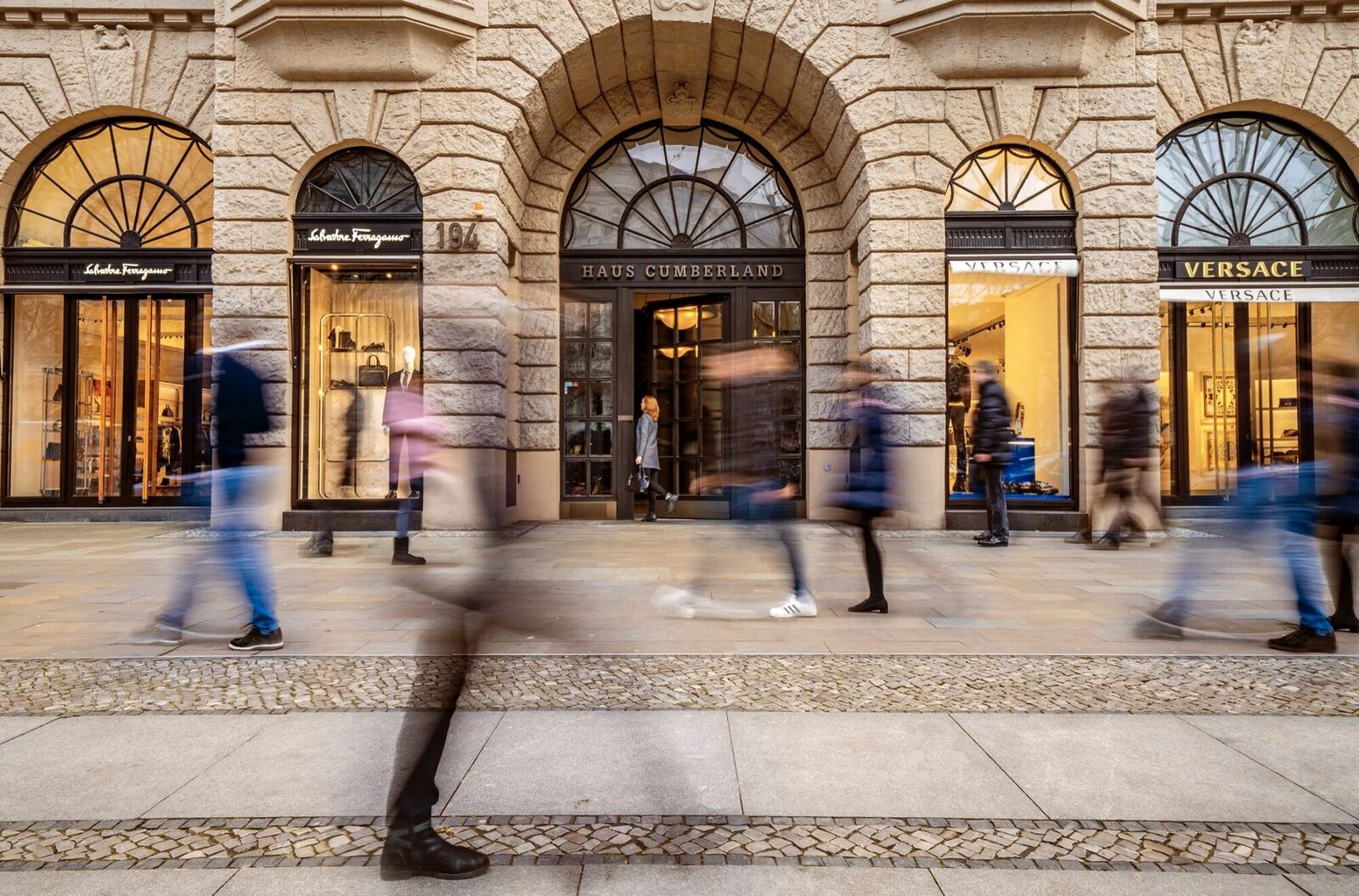 Eingang Haus Cumberland am Kurfürstendamm 193